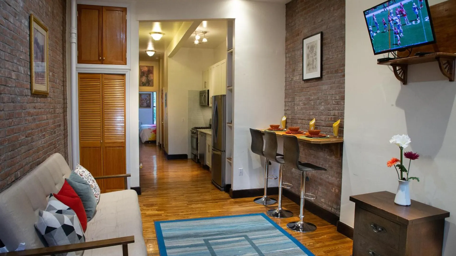 The Harlem Cascades Apartment New York
