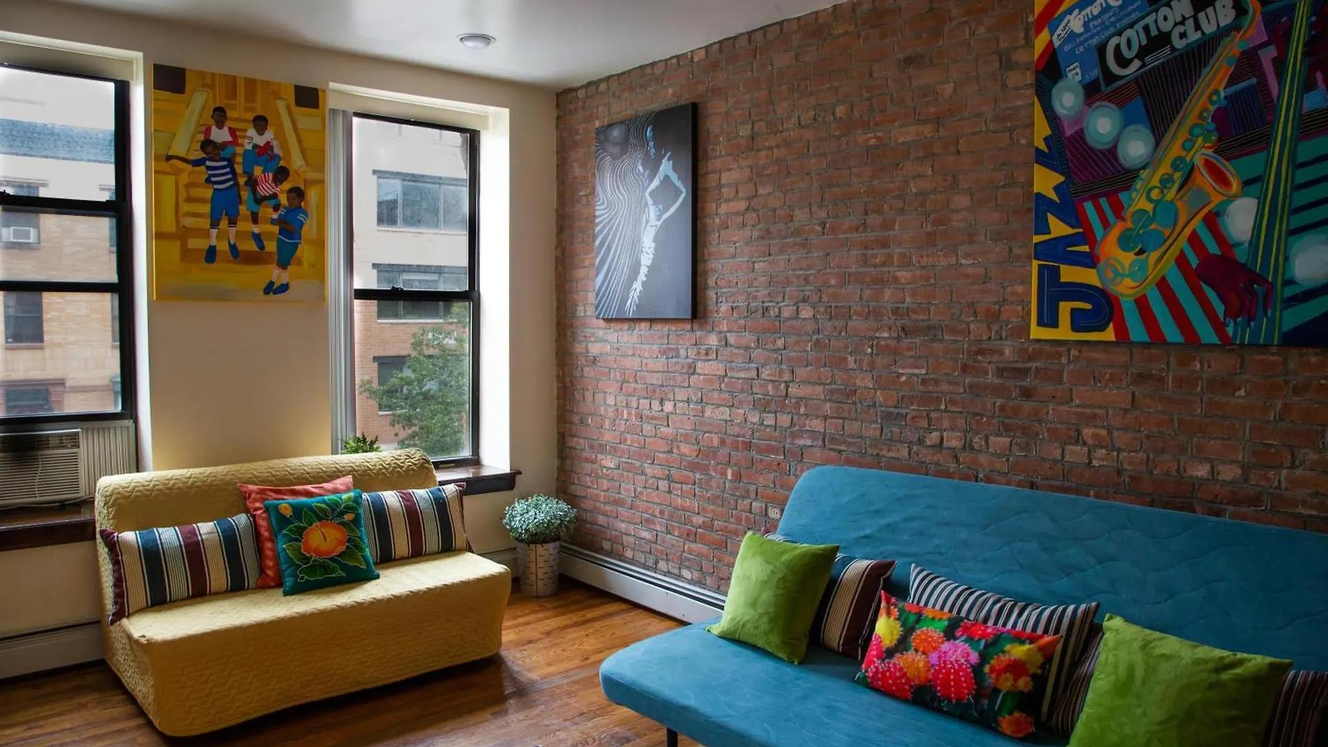 The Harlem Cascades Apartment New York