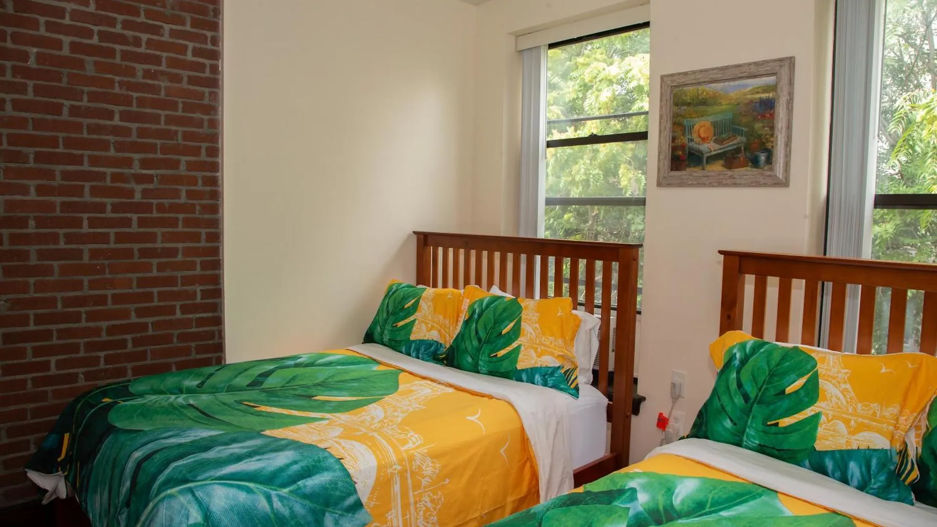 The Harlem Cascades Apartment New York