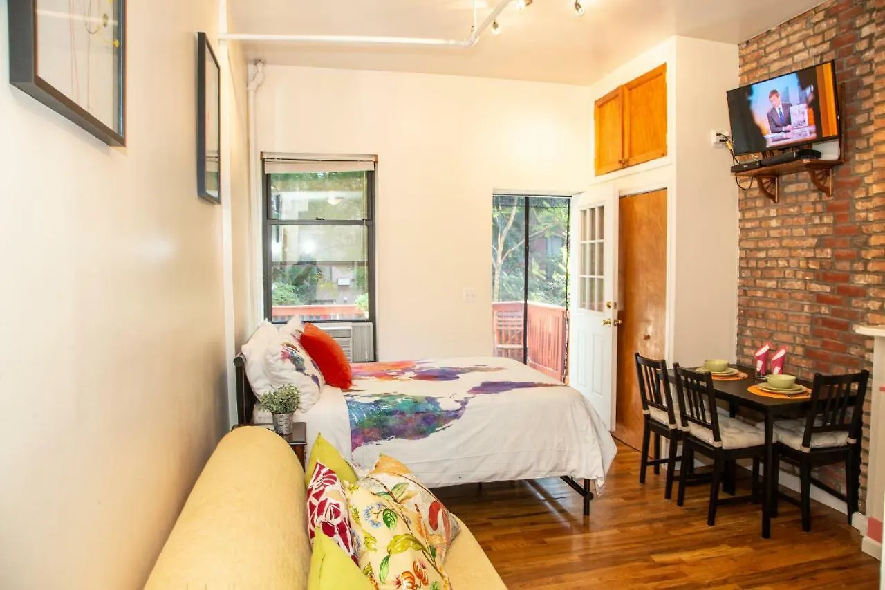 The Harlem Cascades Apartment New York