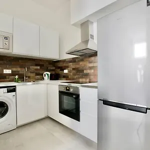  Apartment Premium By Hi5 - 3 Bedroom Hungary